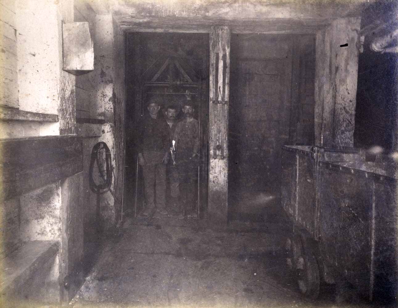 High Ore Mine 400 ft. level [no. 1193]