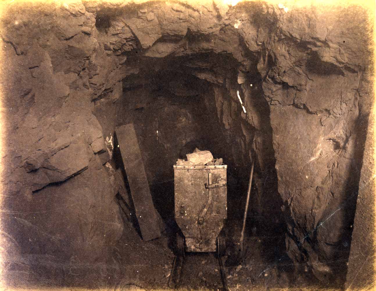 High Ore Mine 500 ft. level [no. 1195]