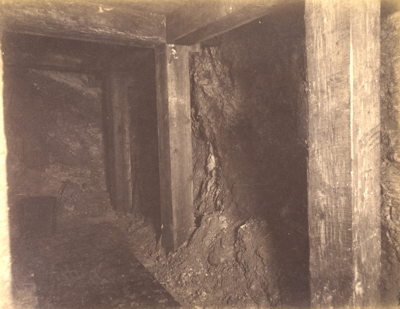 Mountain Consolidated Mine 200 ft. level East sill floor  [no. 1224]